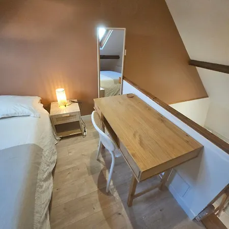 Apartment Brun Noisetier Tourcoing
